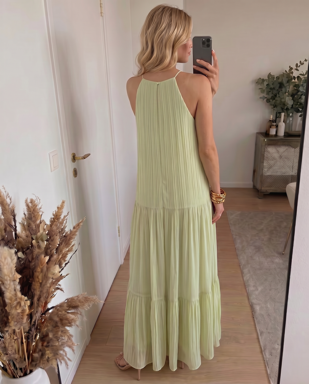 Frazier - Sleeveless Pleated Tiered Maxi Dress