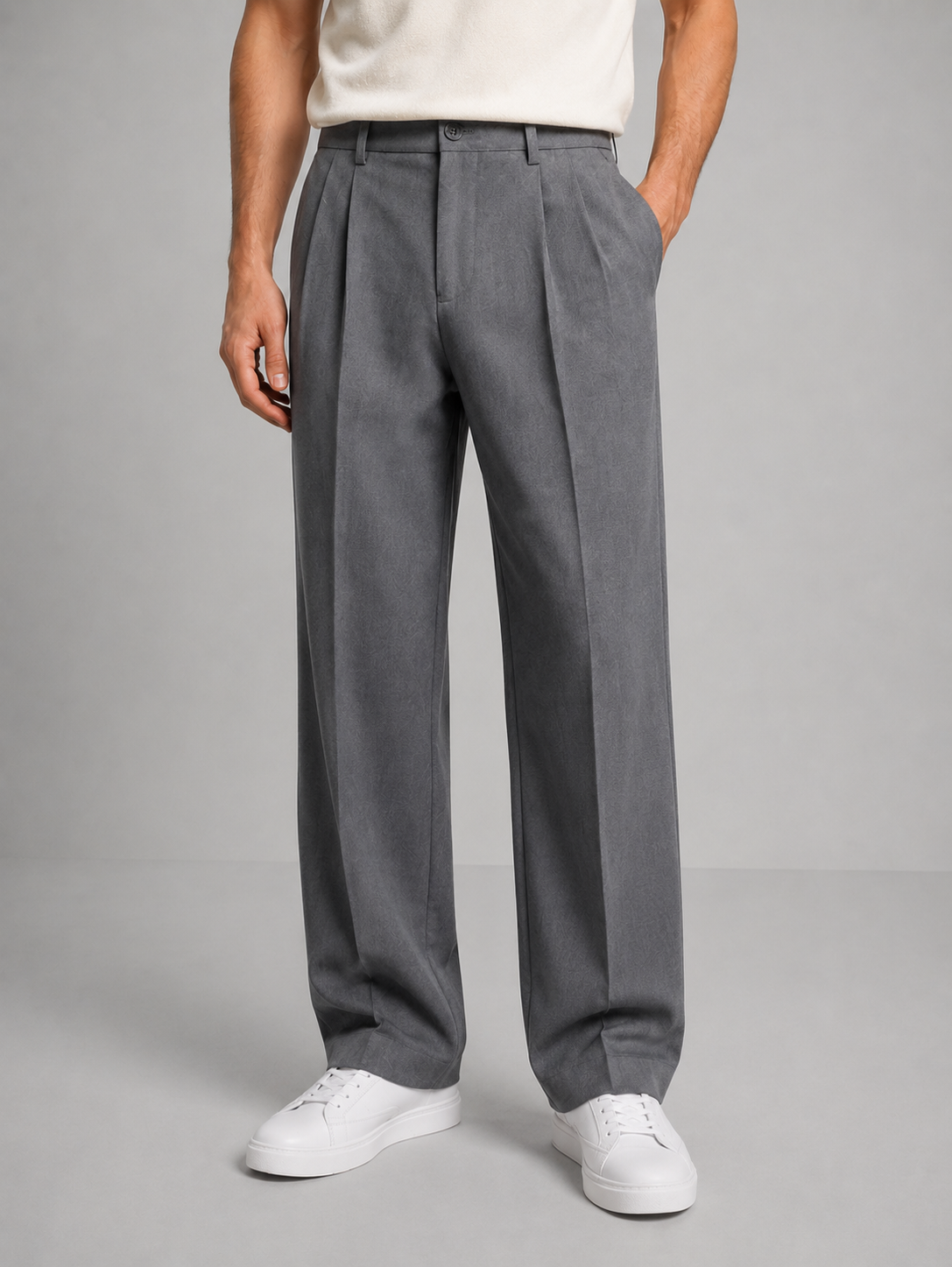 Jimmy | Pleated Straight Leg Trousers