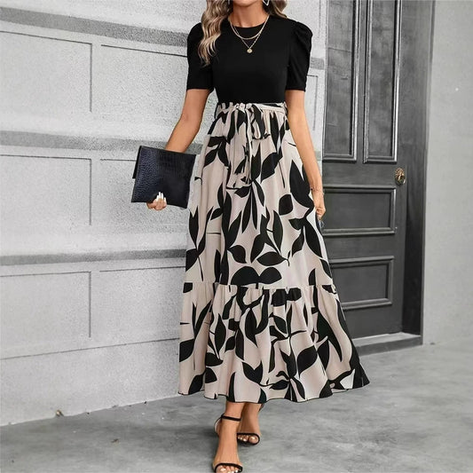 Nuray | Dress with Short Sleeves and Floral Skirt
