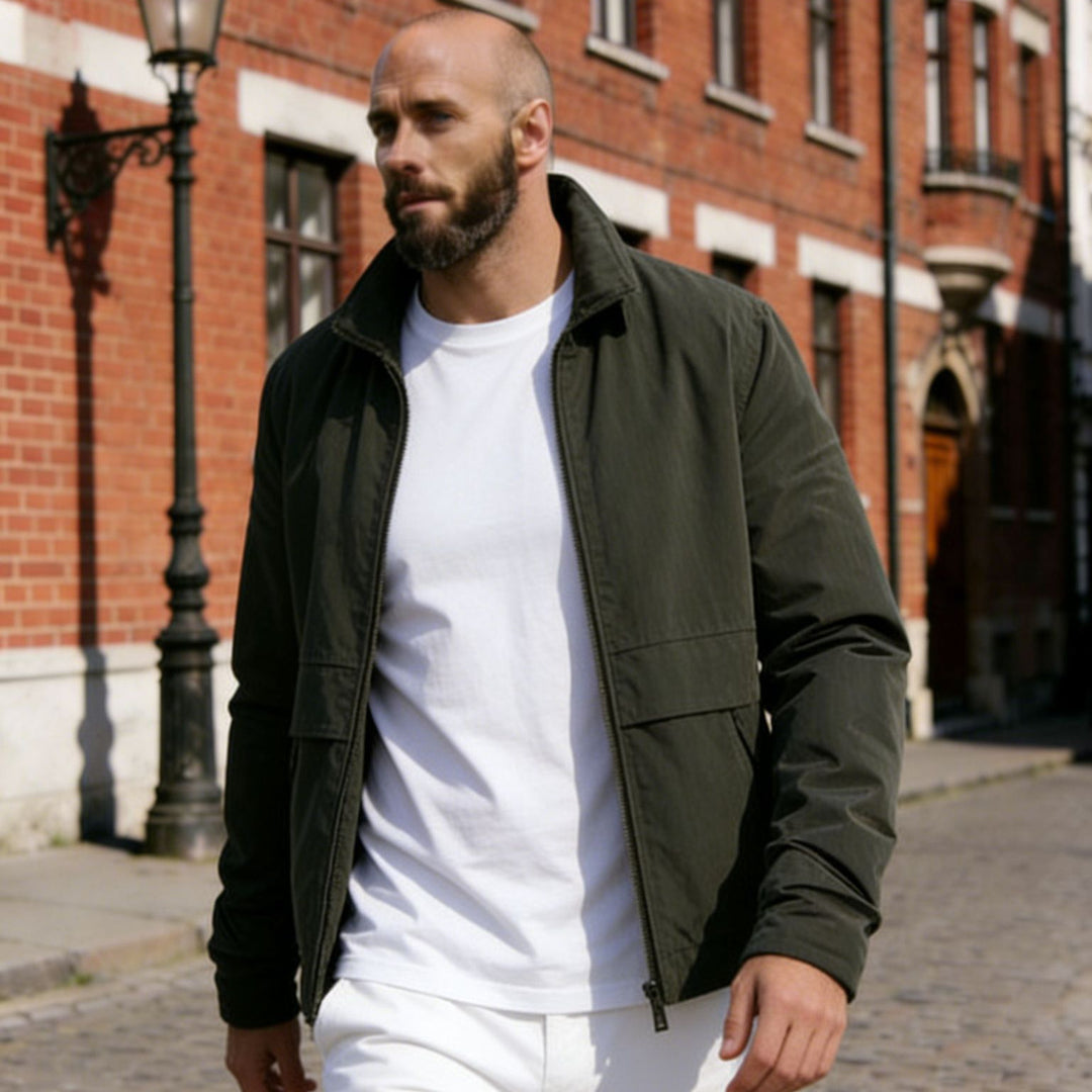 Darryl | Jacket with Pointed Collar and Zip Front