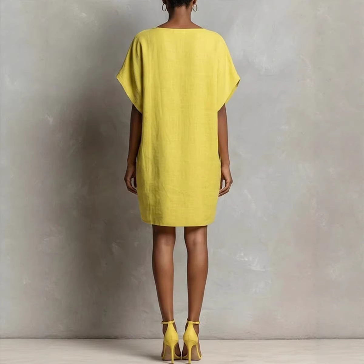Hulina | Dress with Pockets and Relaxed Fit