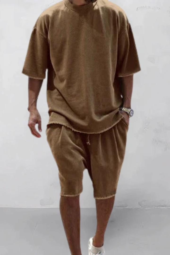 Dumitru | Two Piece T Shirt Shorts Set