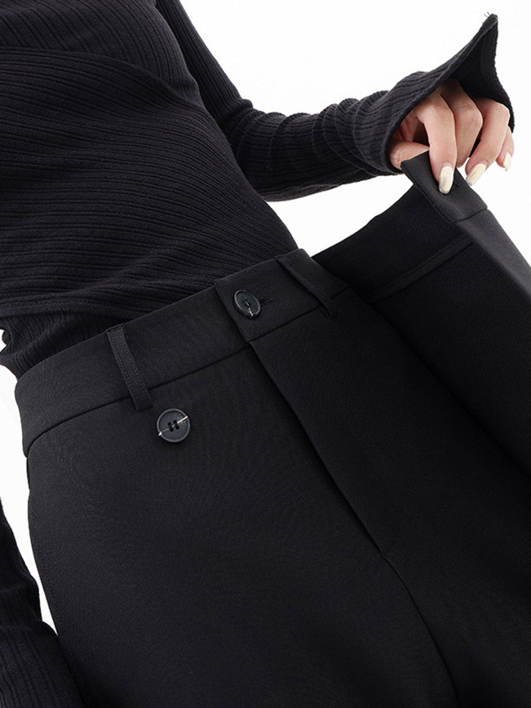 Briia | Baggy Trousers with Button Detail in Black