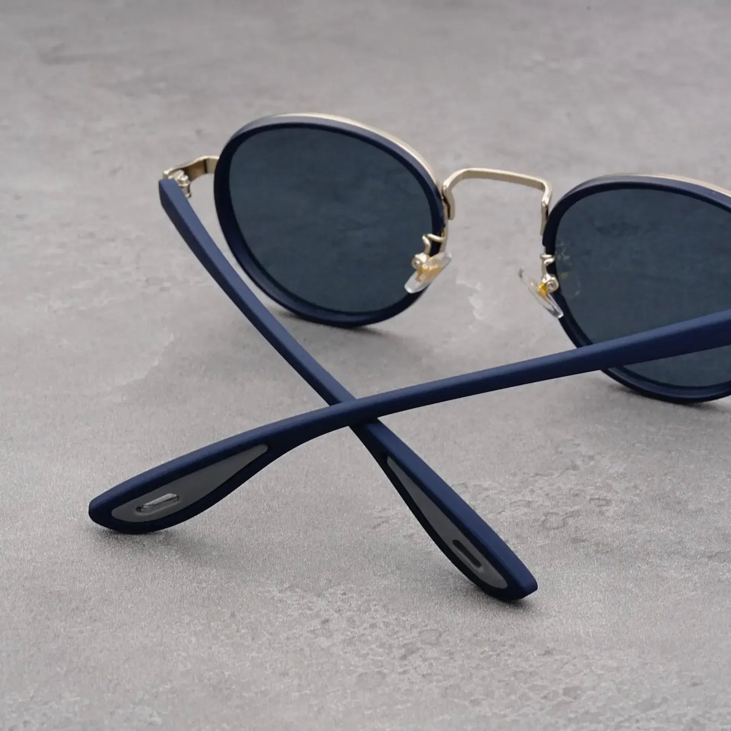 NoirGlow | Round Double Bridge Mens Sunglasses