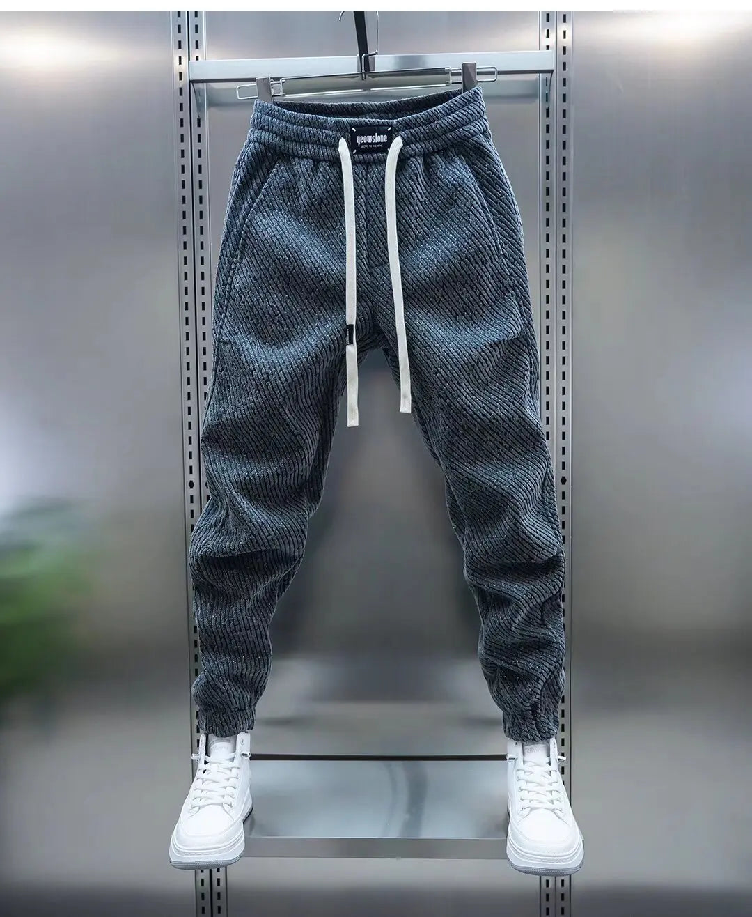 Jukka | Tapered Drawstring Jogger Trousers