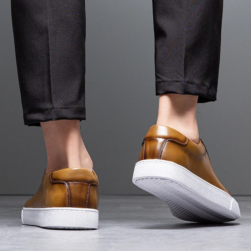 Leonell | Leather Lace-Up Low-Top Trainers