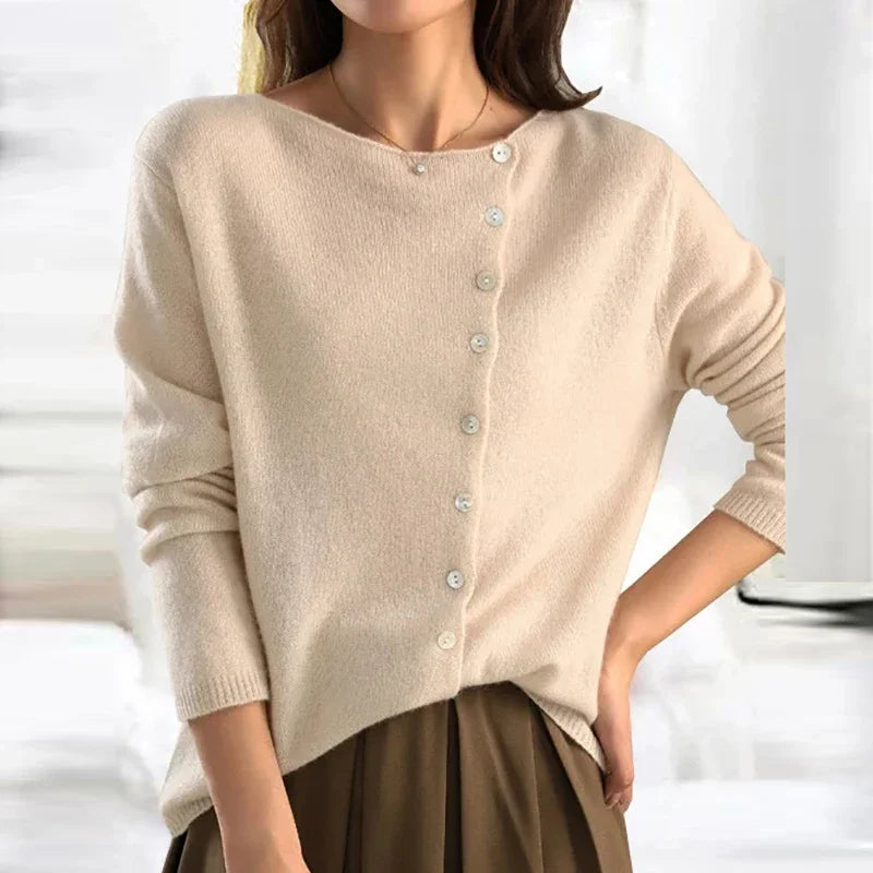 Wessels | Cardigan with Asymmetric Neckline and Button Closure