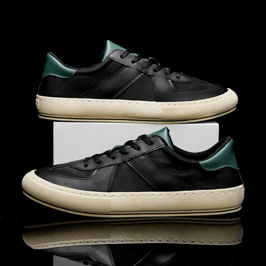 Zimo - Low Top Lace Up Contrast Heel Sneakers