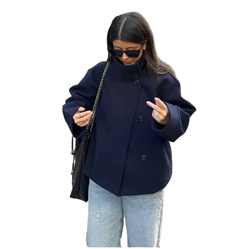Floortje | Short Coat with Wide Collar and Button Closure