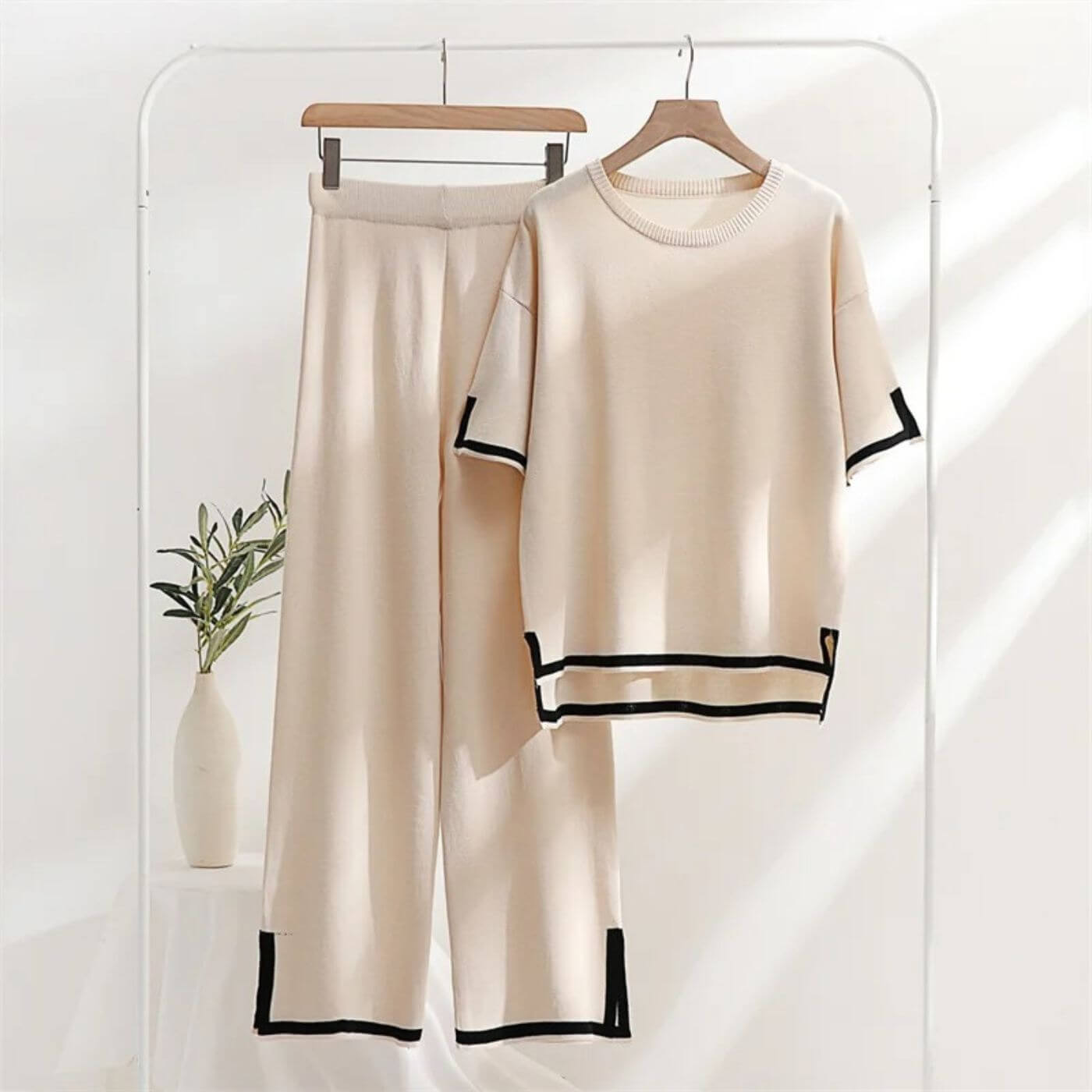 Heleta | Contrast Trim Knit Co-ord Set