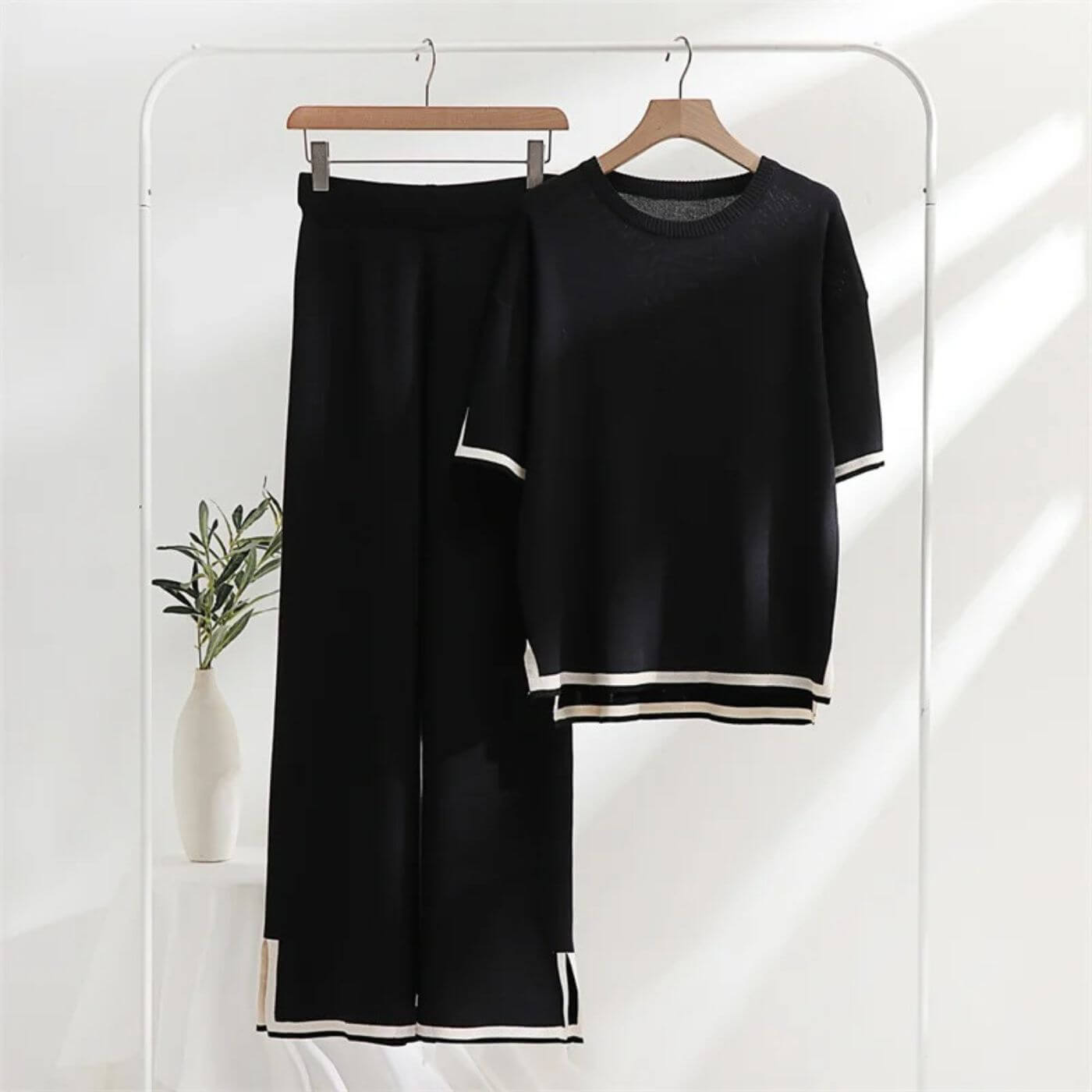 Heleta | Contrast Trim Knit Co-ord Set