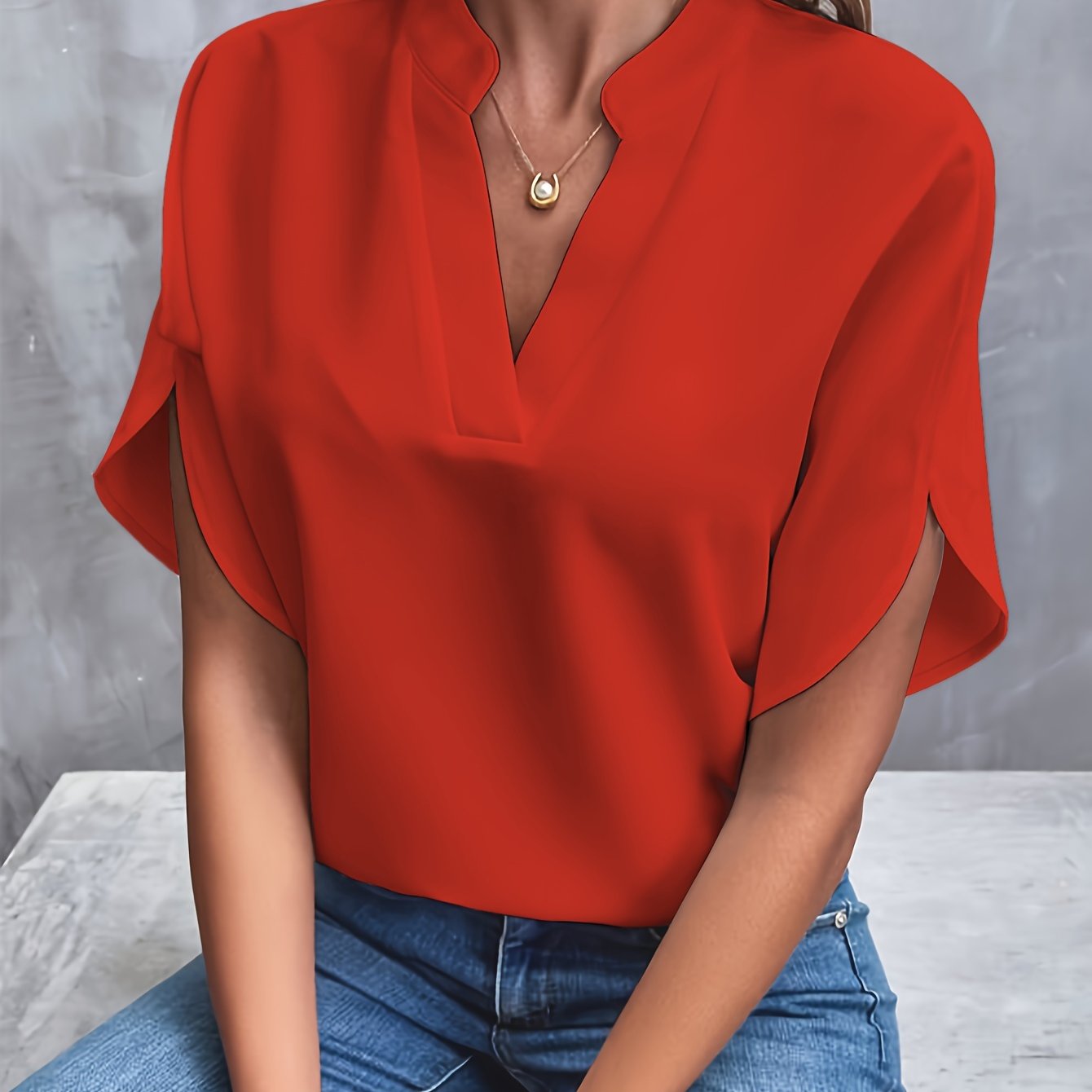 Carros | V-Neck Satin Short Sleeve Blouse