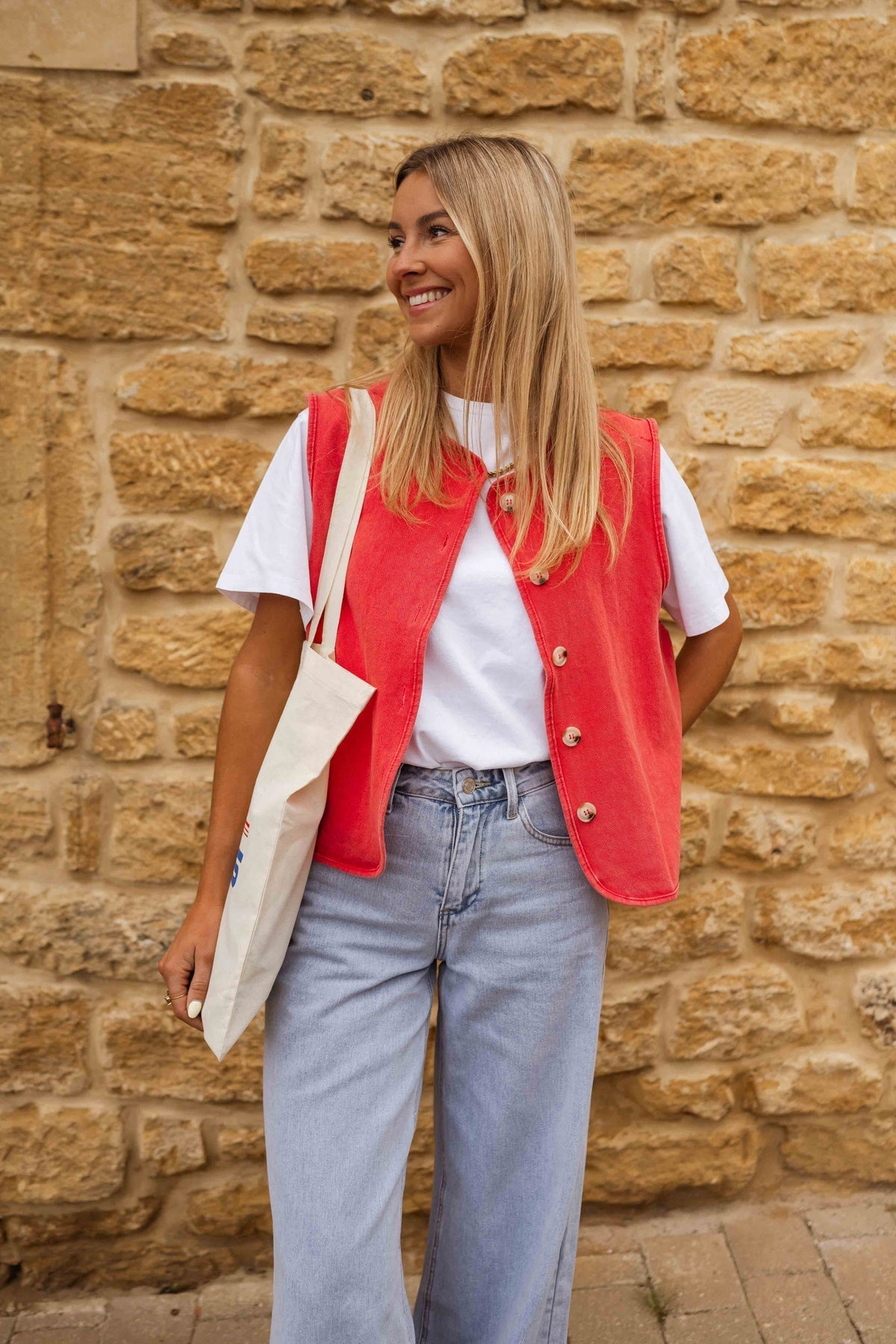 Ellinor | Button Front Coral Sleeveless Knit Vest