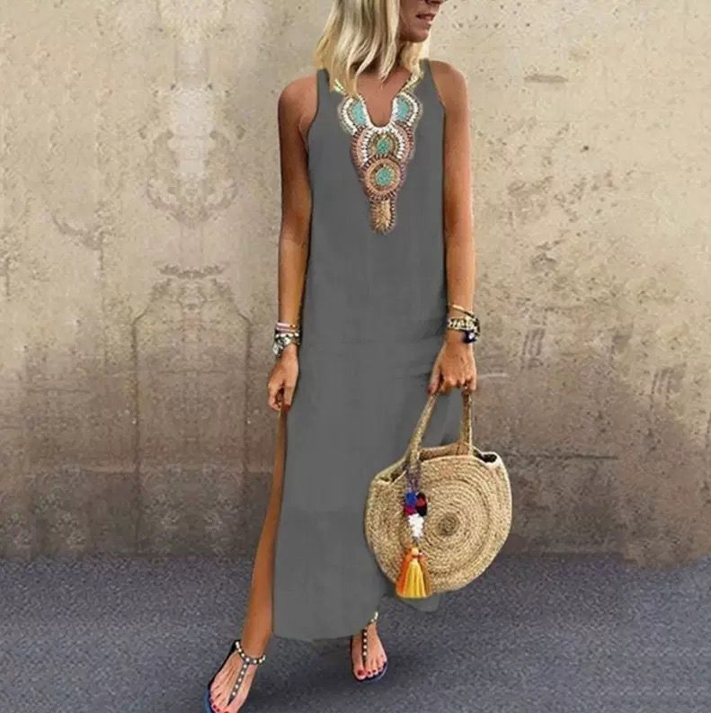 Sujin | Sleeveless Embroidered Split Hem Maxi Dress