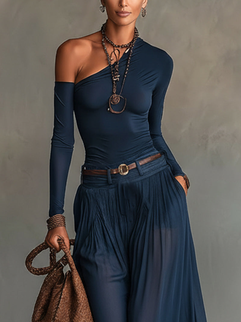 Hnisa | One Shoulder Long Sleeve Pleated Maxi Dress