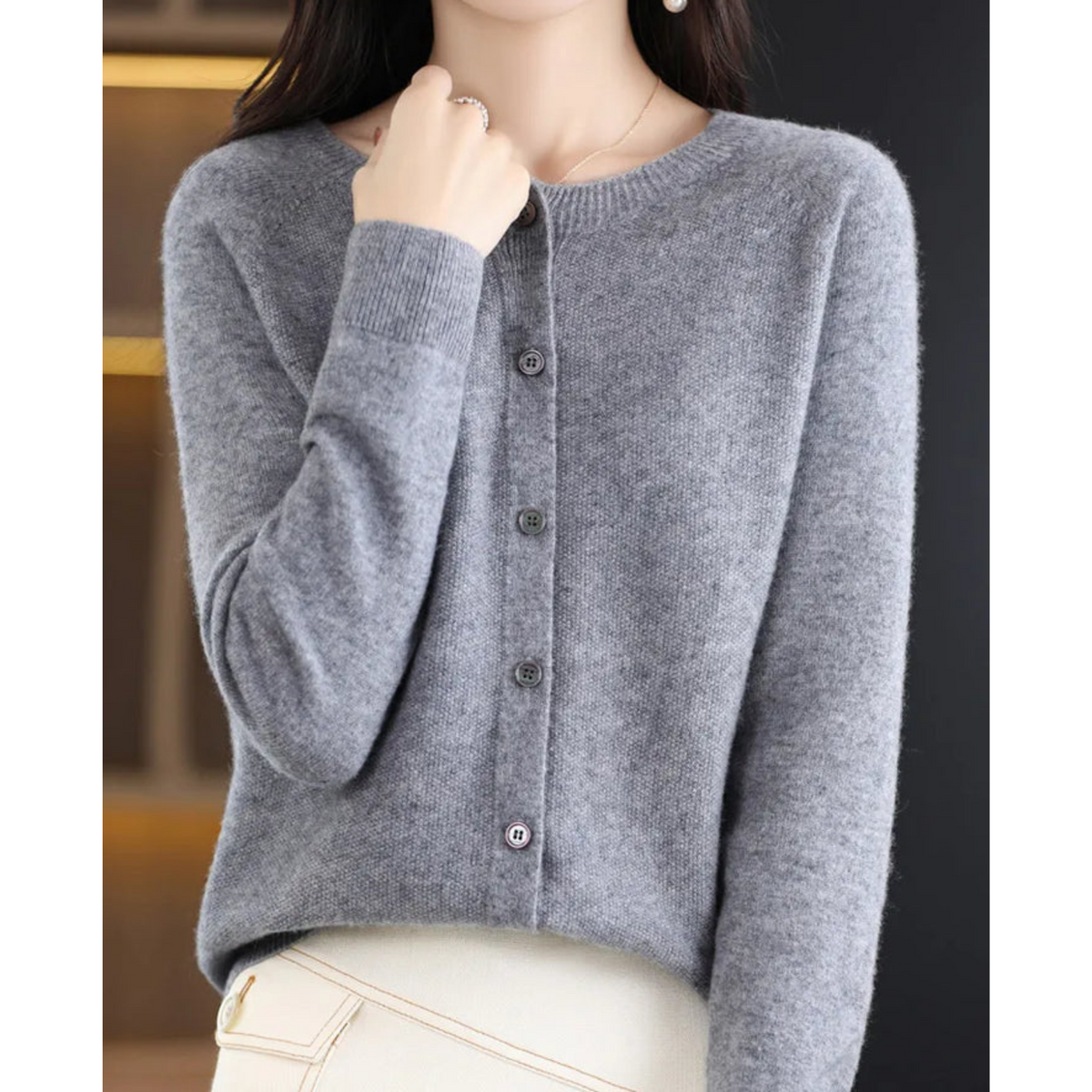 Mary | Cardigan with Round Neck and Long Sleeves