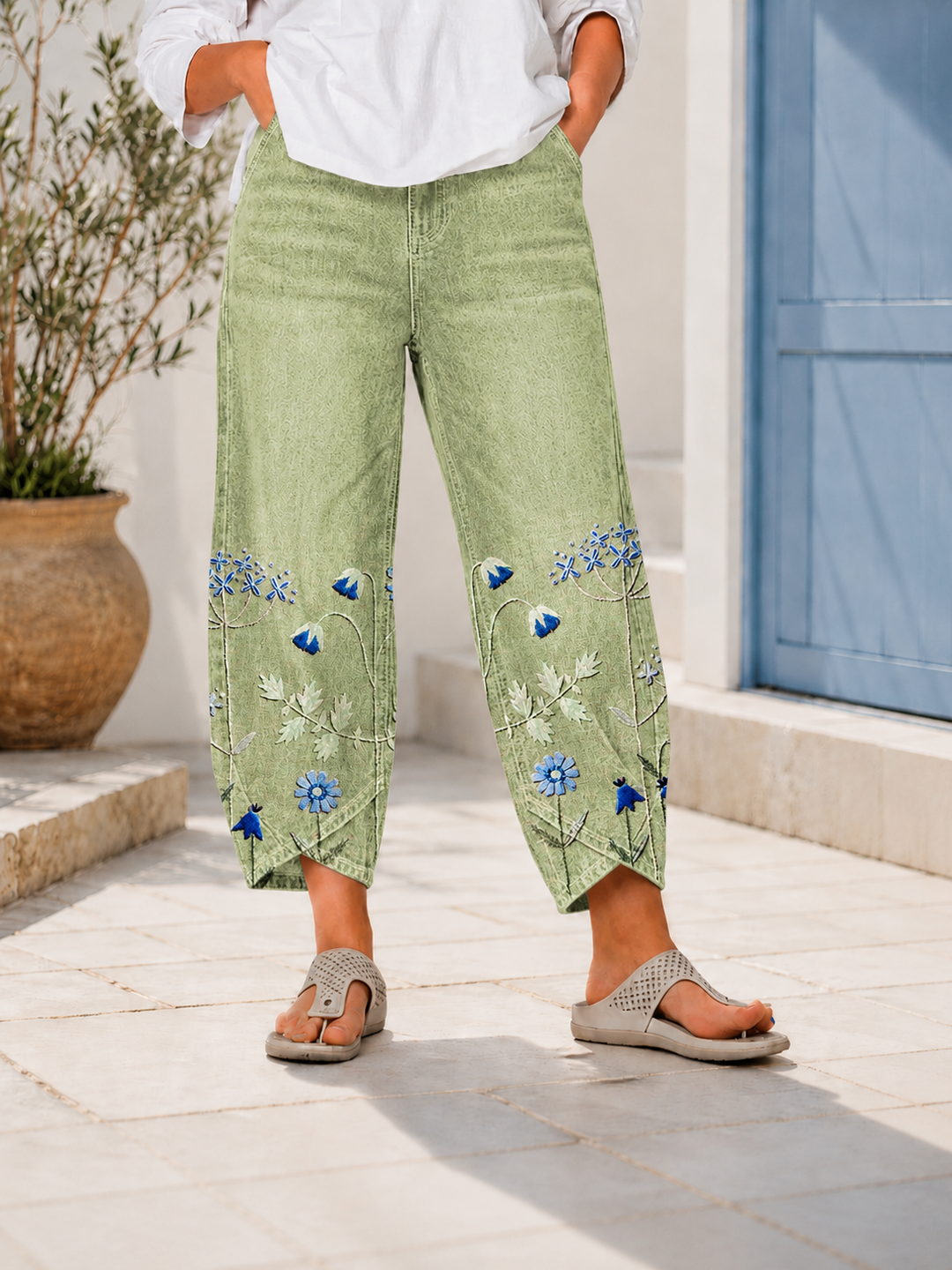 Selcen | Floral Embroidered Cropped Wide Leg Trousers
