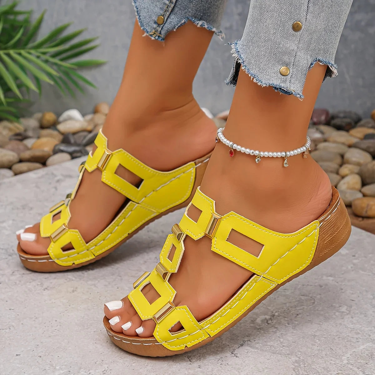Norika | Open Toe Cut-Out Slide Sandals
