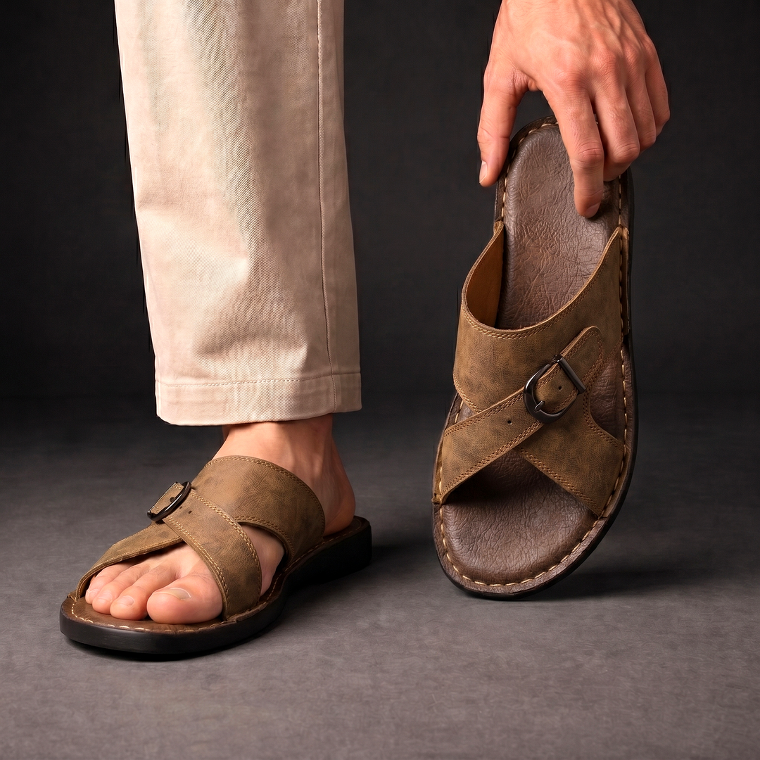 Sentner | Sandals With Buckle Cross Straps