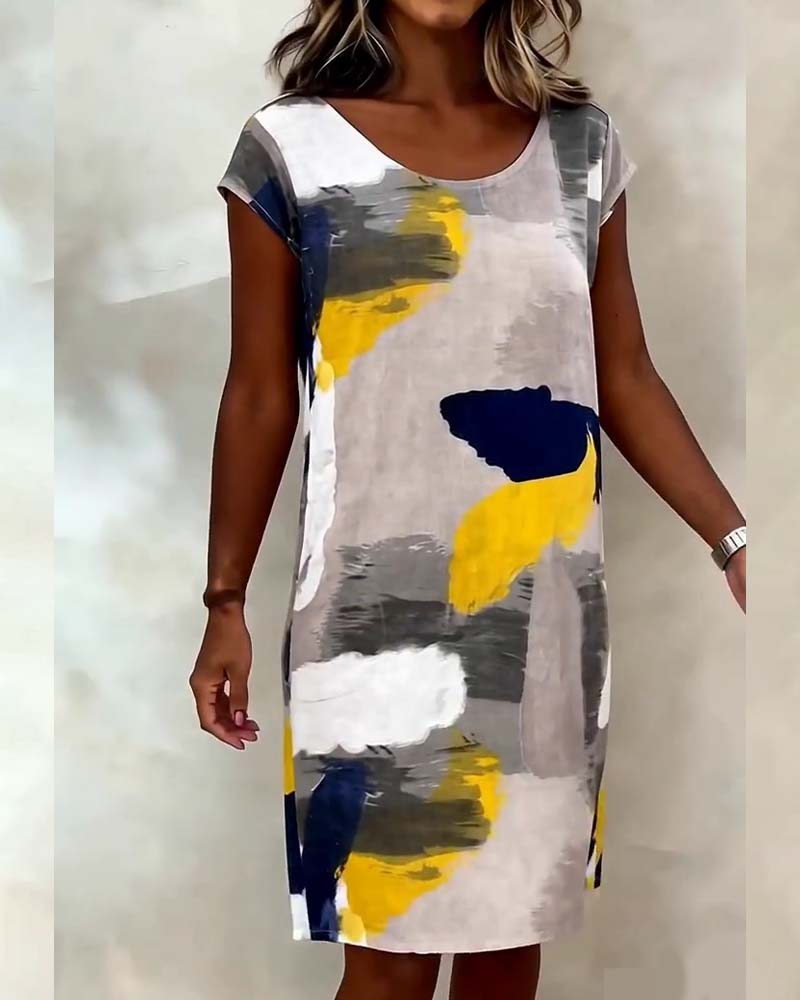 Addie | Abstract Print Short Sleeve Shift Dress