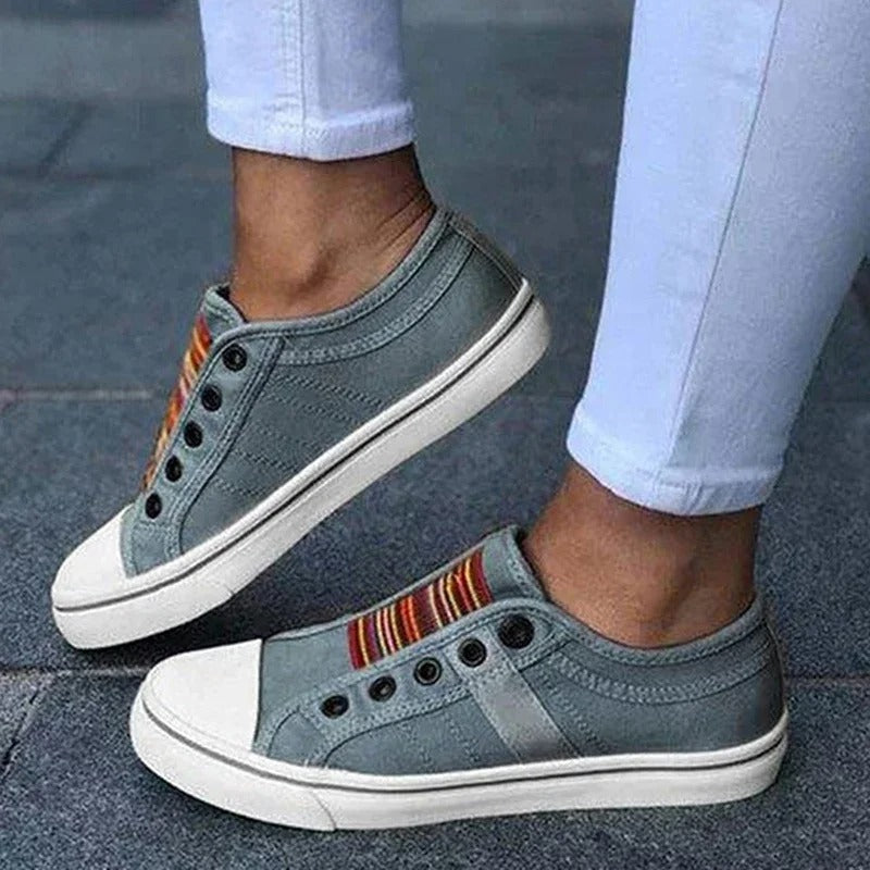 Guldy | Slip On Stripe Panel Trainers
