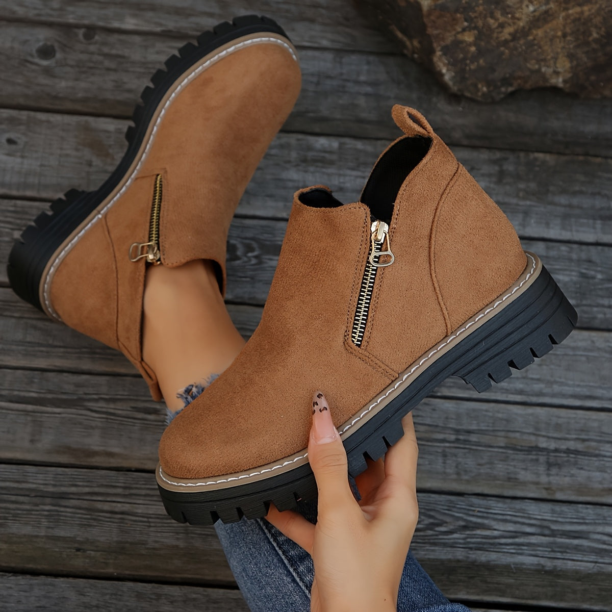 Aileen | Ankle Boots with Side Zipper and Chunky Sole