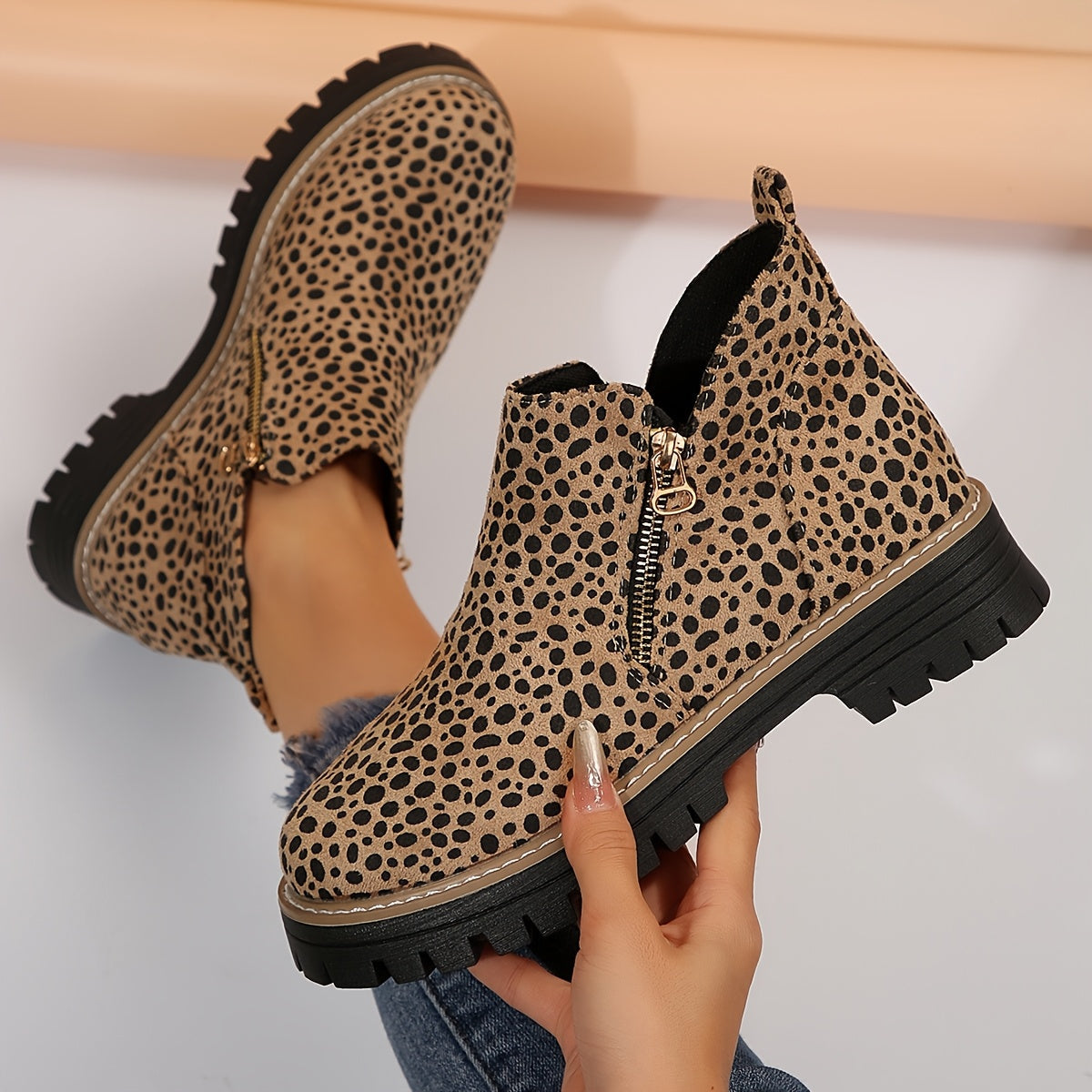 Aileen | Ankle Boots with Side Zipper and Chunky Sole