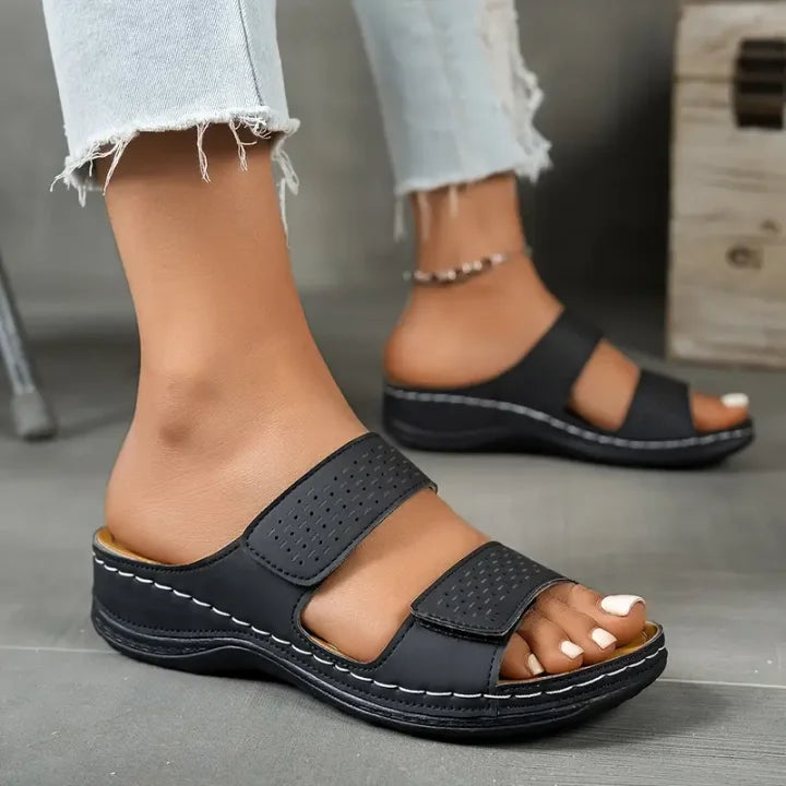 Bonnie | Sandals with Double Strap Open Toe Design
