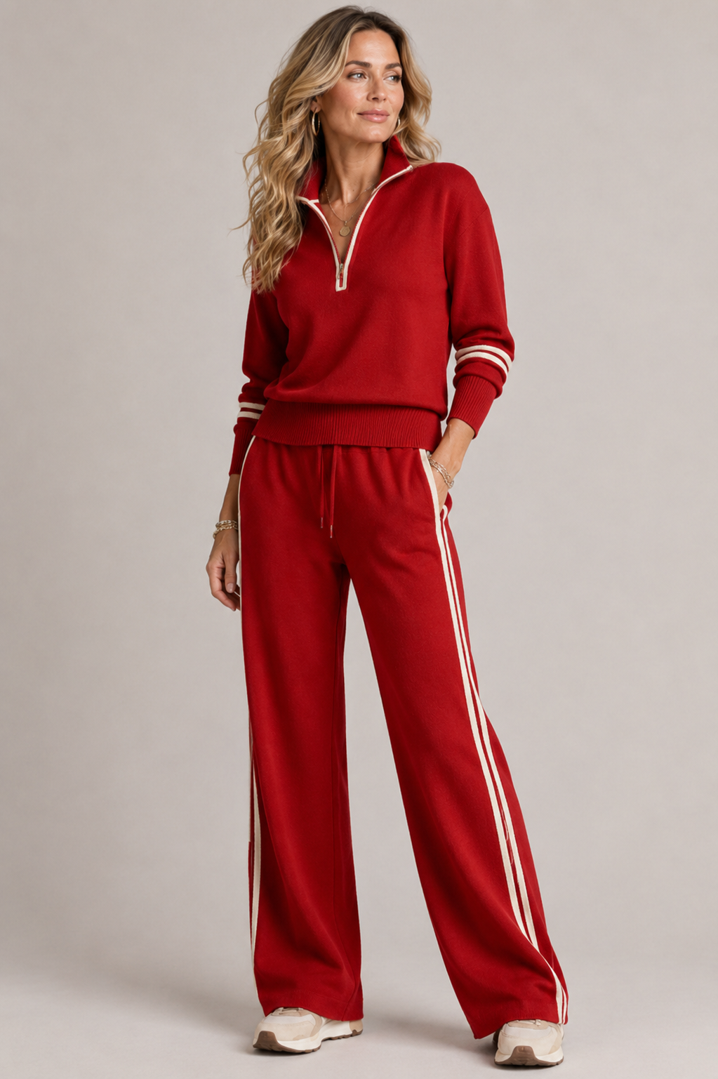 Laverne | Tracksuit with Quarter Zip and Stripes
