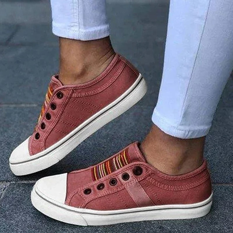 Guldy | Slip On Stripe Panel Trainers