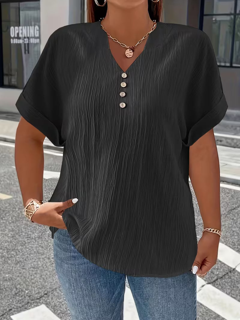 Mrella | T-Shirt with V-Neck and Button Front
