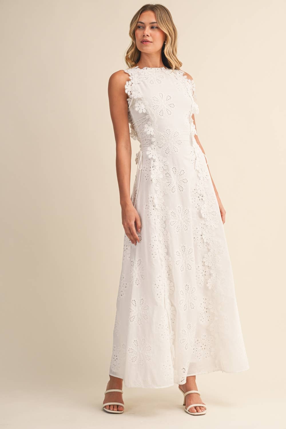 Azalia | Sleeveless White Floral Lace Maxi Dress