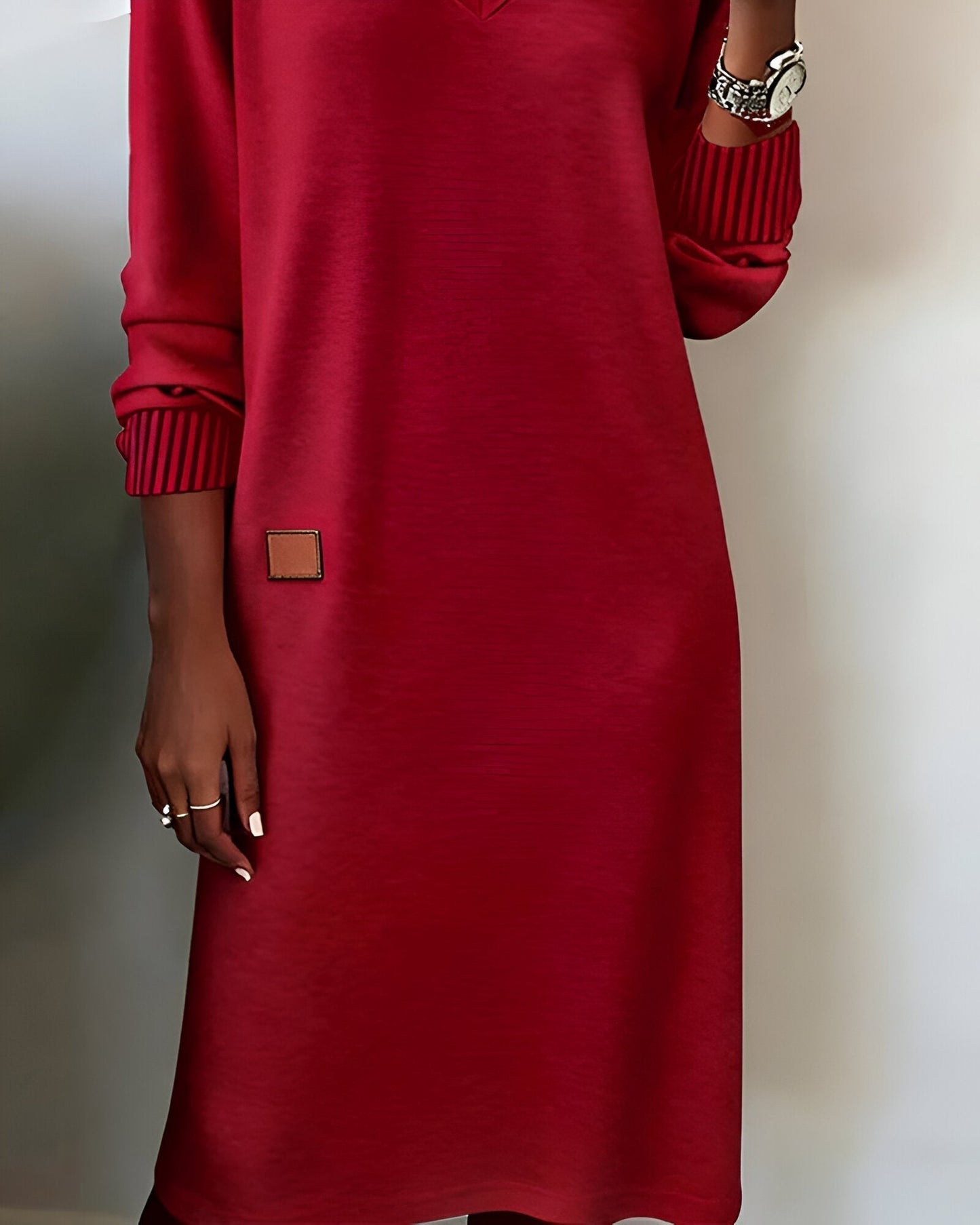 Lilly | Long Sleeve V-Neck Knit Midi Dress