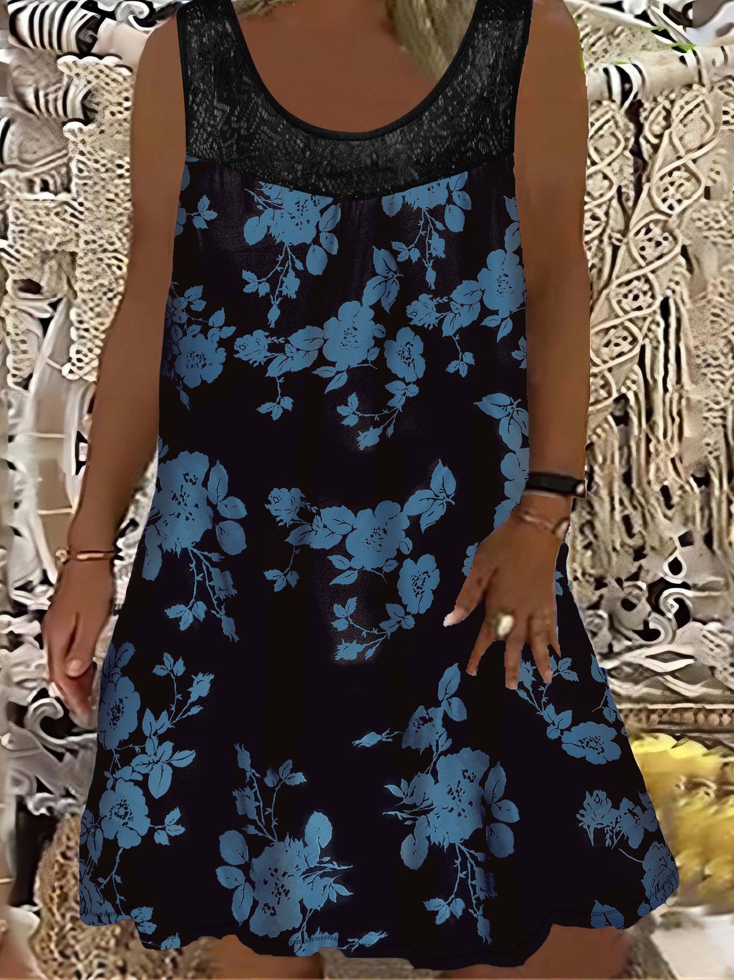 Samudri | Floral Lace Mini Dress