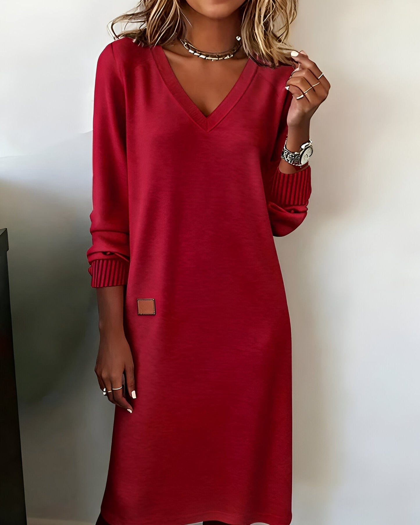 Lilly | Long Sleeve V-Neck Knit Midi Dress