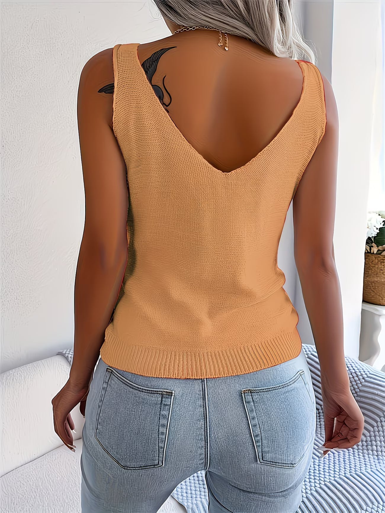 Nayla | Cable Knit V-Neck Sleeveless Top