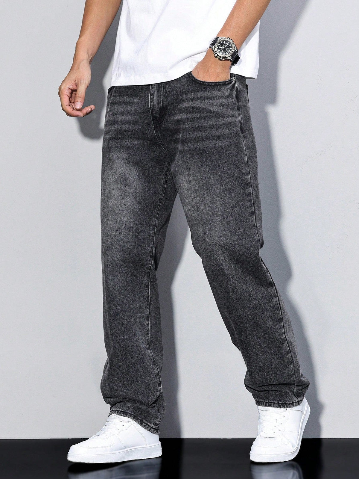 Eugene | Relaxed Fit Jeans with Faded Finish