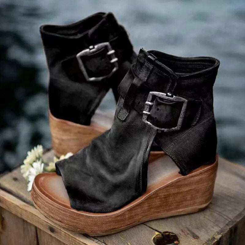 Niasya | Leather Wedge Ankle Boots