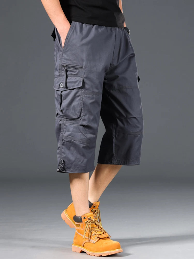 Esman | Cargo Three-Quarter Pocket Shorts Black/Khaki