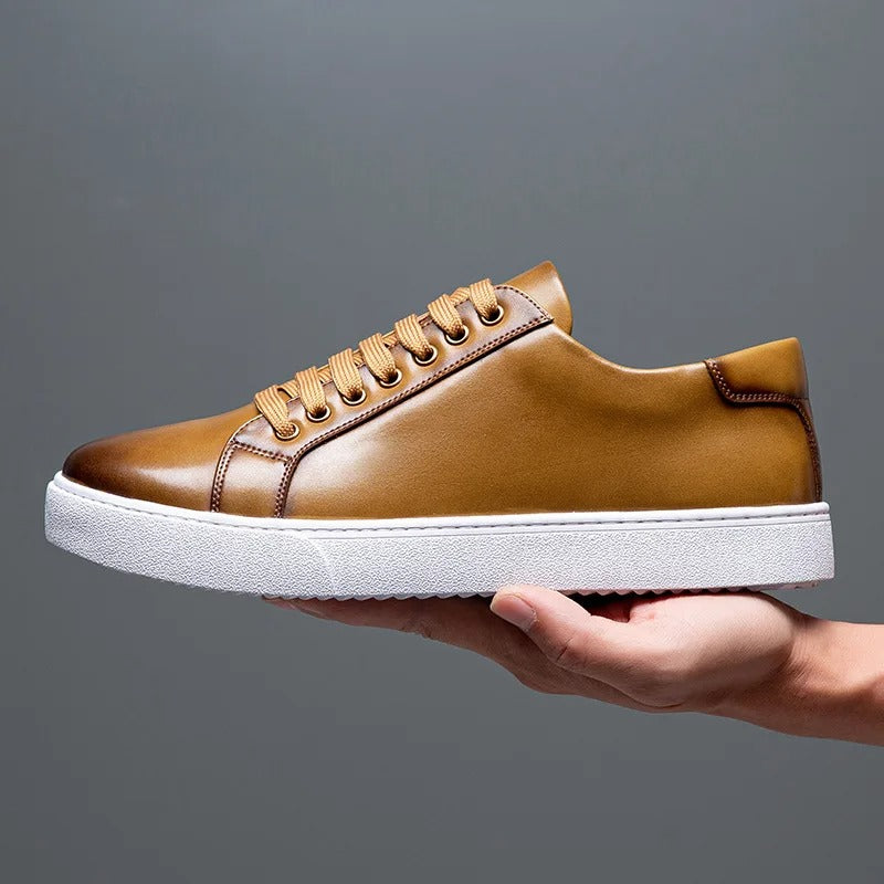 Leonell | Leather Lace-Up Low-Top Trainers