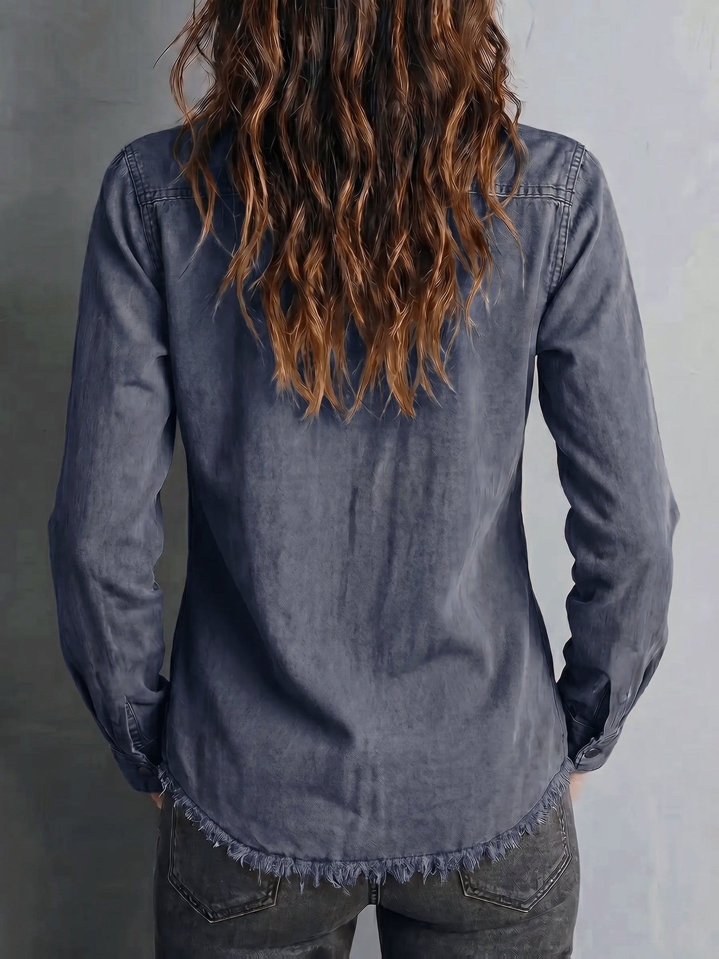 Blazka | Long Sleeve Button Front Shirt with Pockets