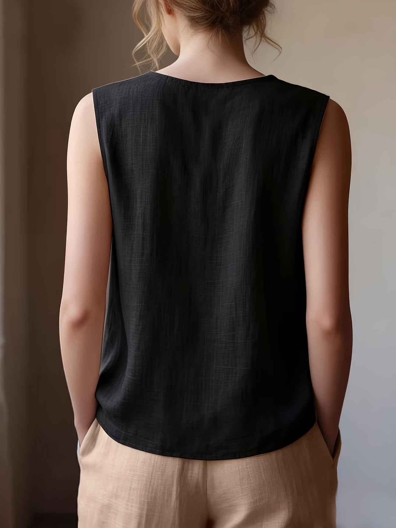 Safiya | Sleeveless Ruffle Neck Relaxed Blouse
