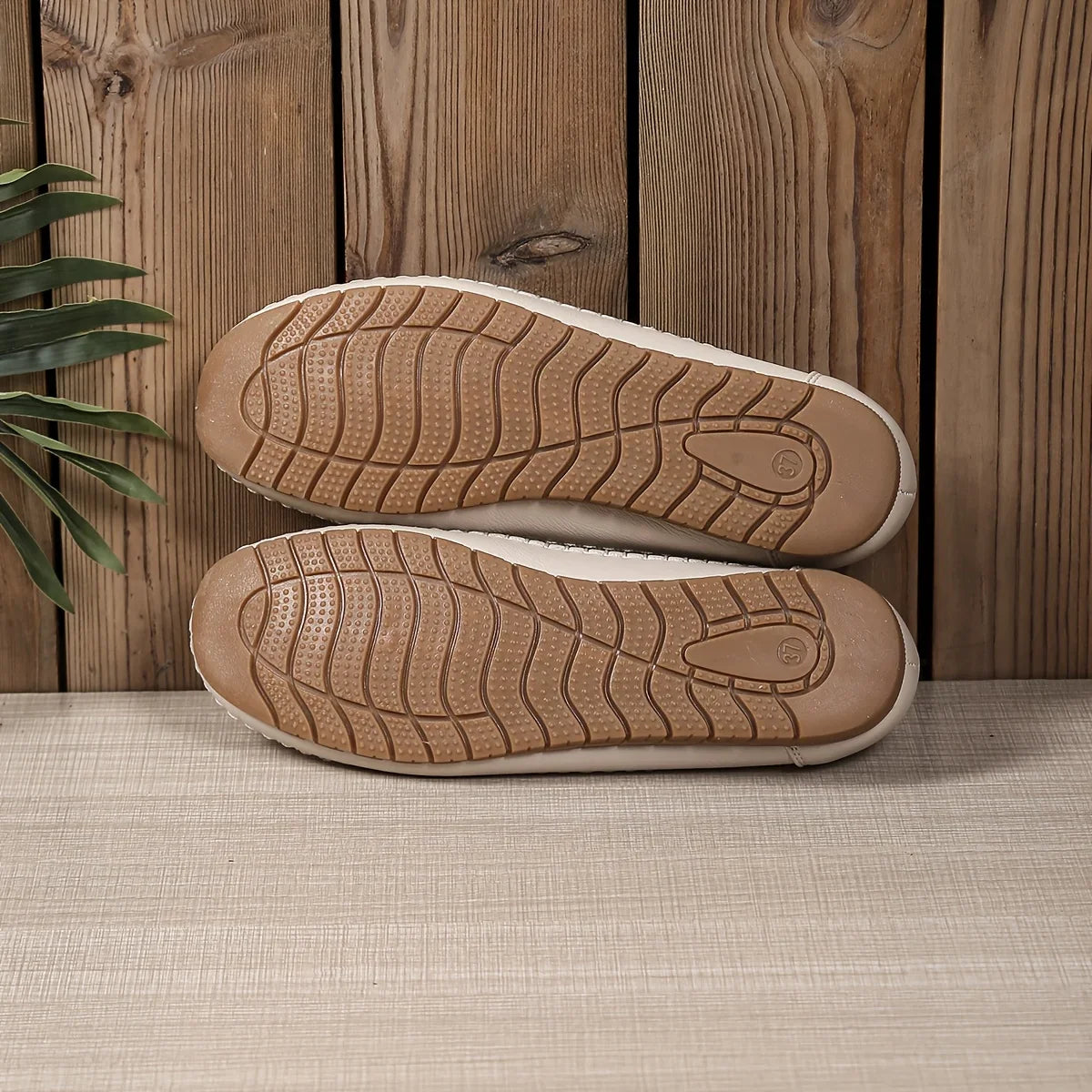 Inessa | Floral Cutout Loafer Flats