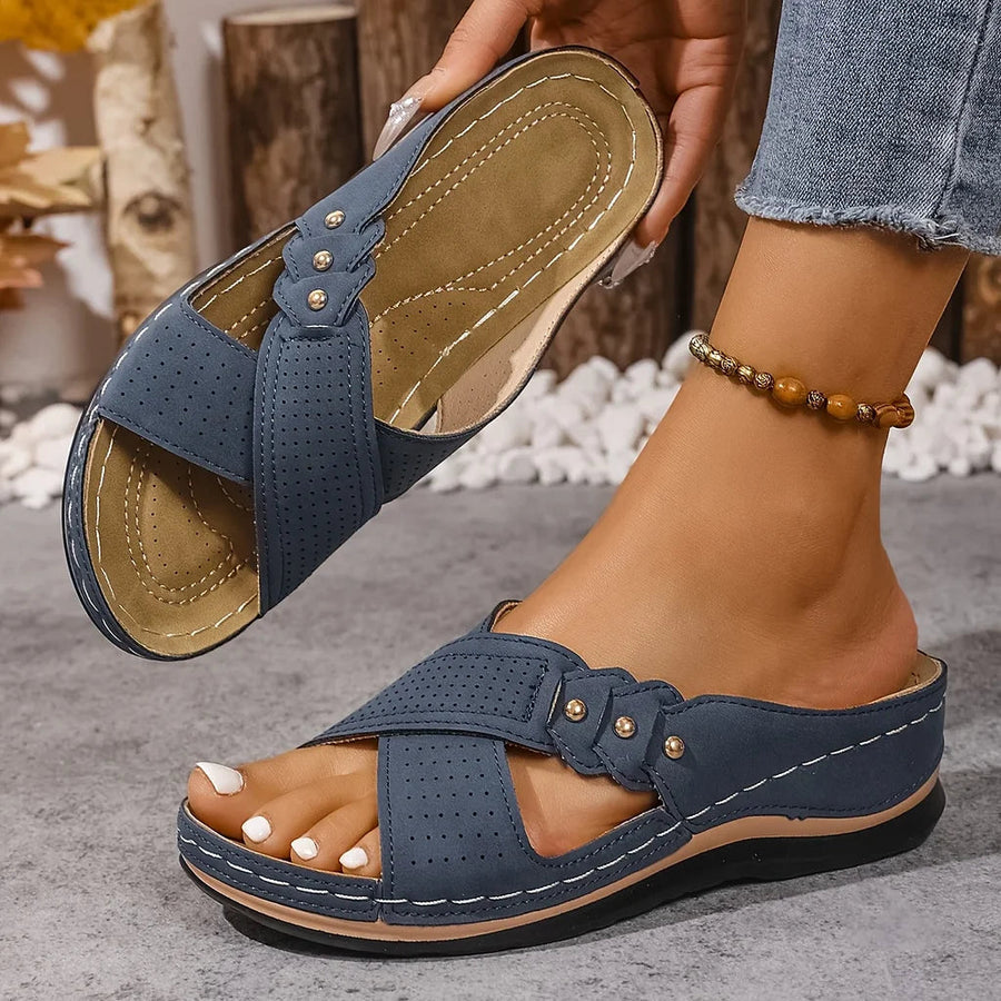 Uandje | Open Toe Slip-On Sandals
