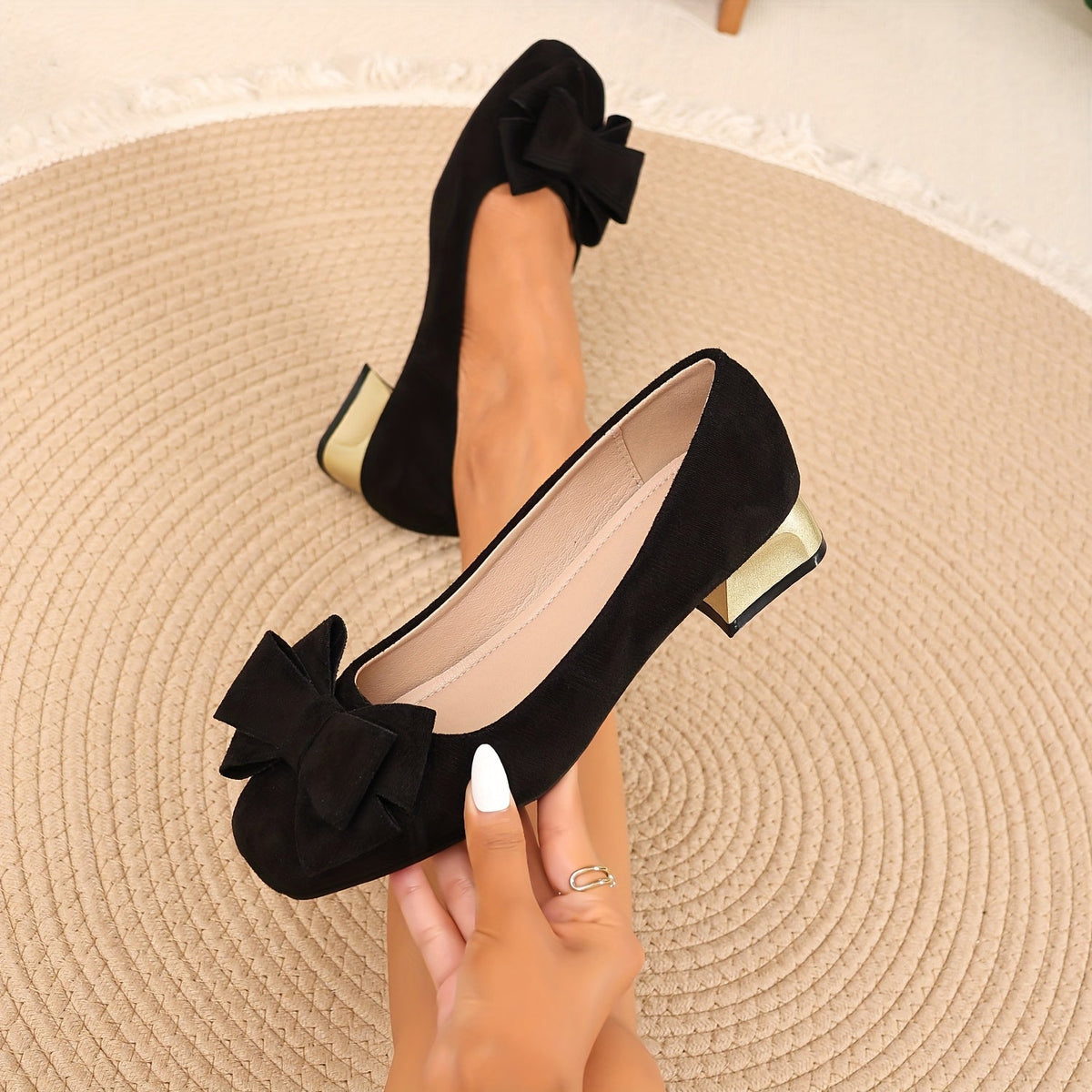 Fiamavetta | Elegant Bow Low Block Heel Pumps