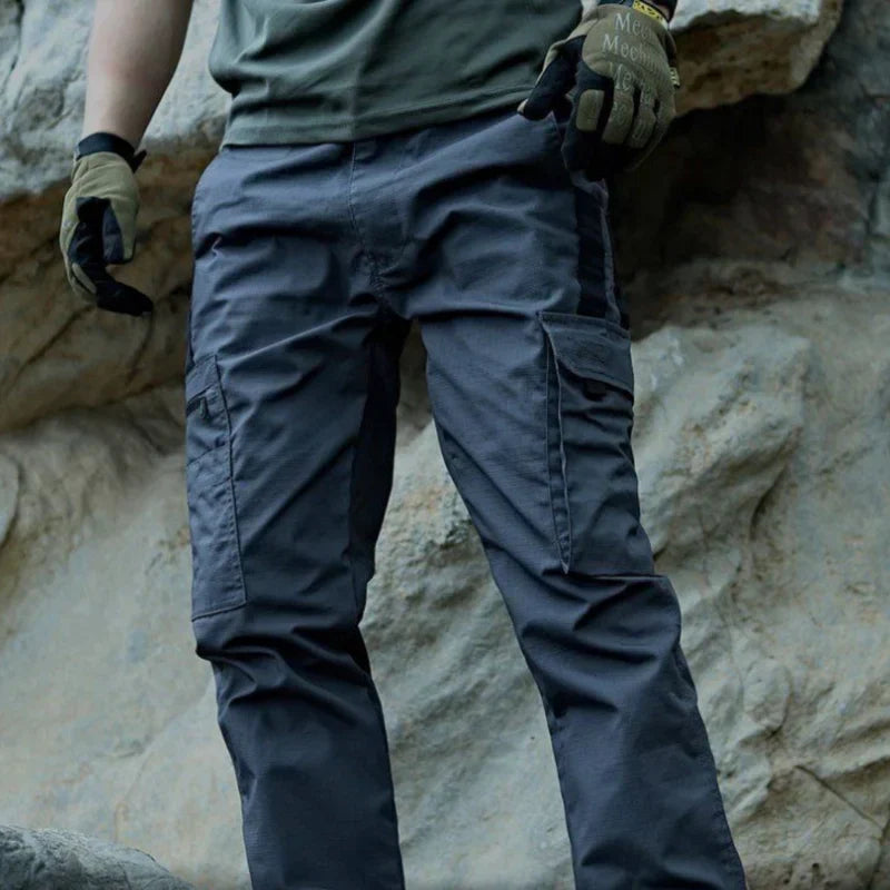 Willie | Cargo Trousers Black Multi Pocket Straight Leg