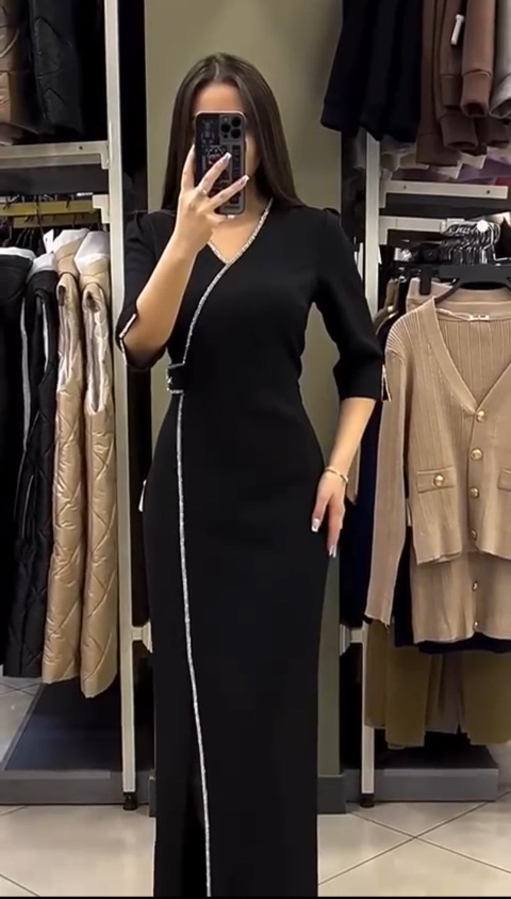 Vesela | V Neck Long Sleeve Maxi Dress