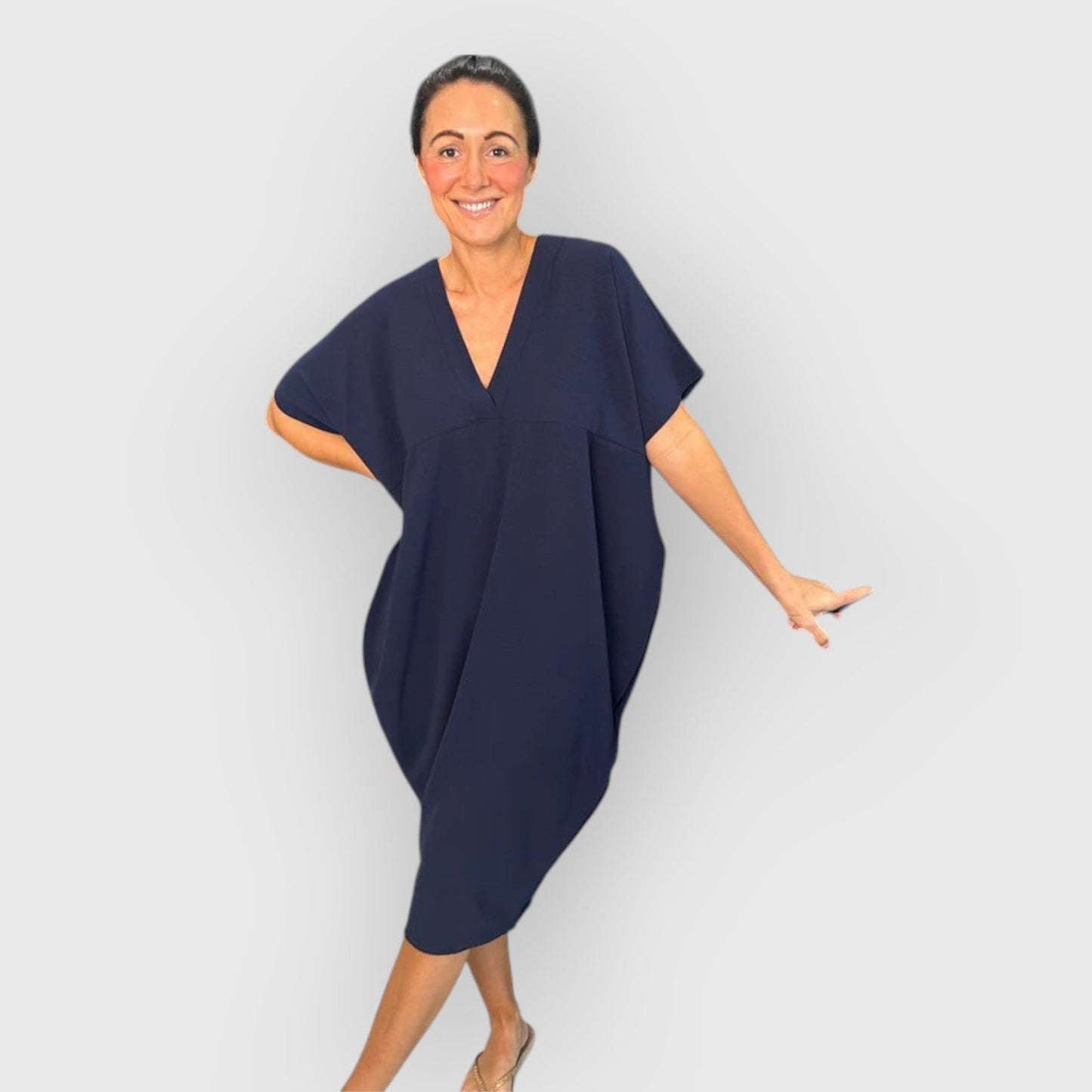 Aveline | V-Neck Short Sleeve Midi Dress
