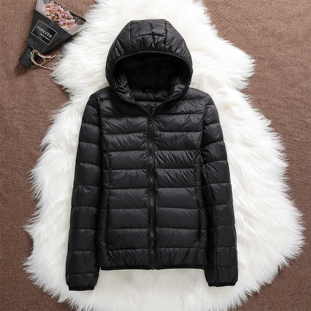 Manuela | Puffer Jacket with Hood and Duck Down