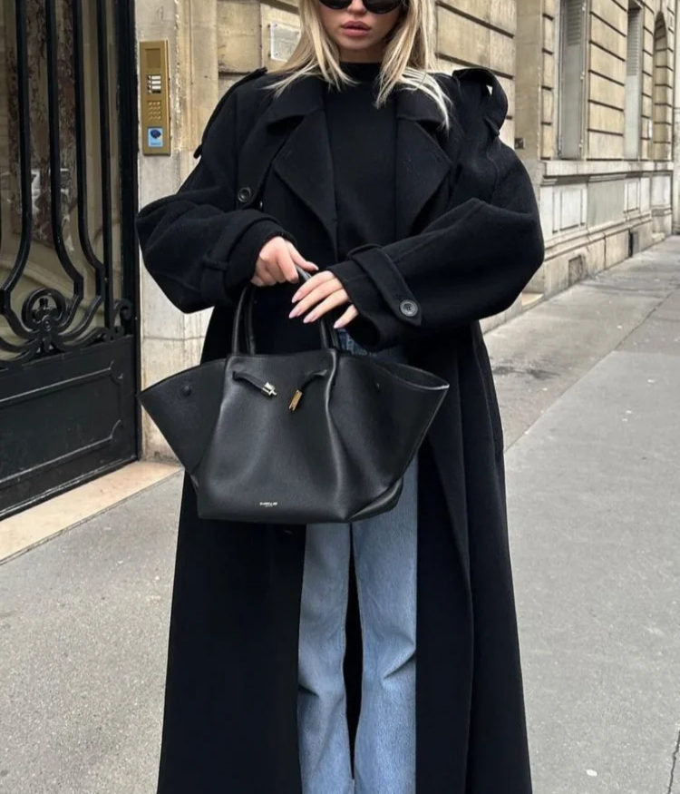 Leonor | Coat with Wide Lapels and Long Sleeves